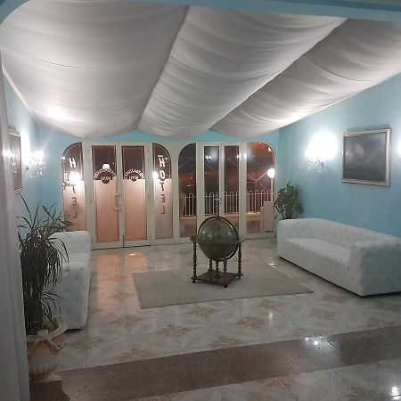 Hotel Porto Azzurro Giardini Naxos Eksteriør bilde