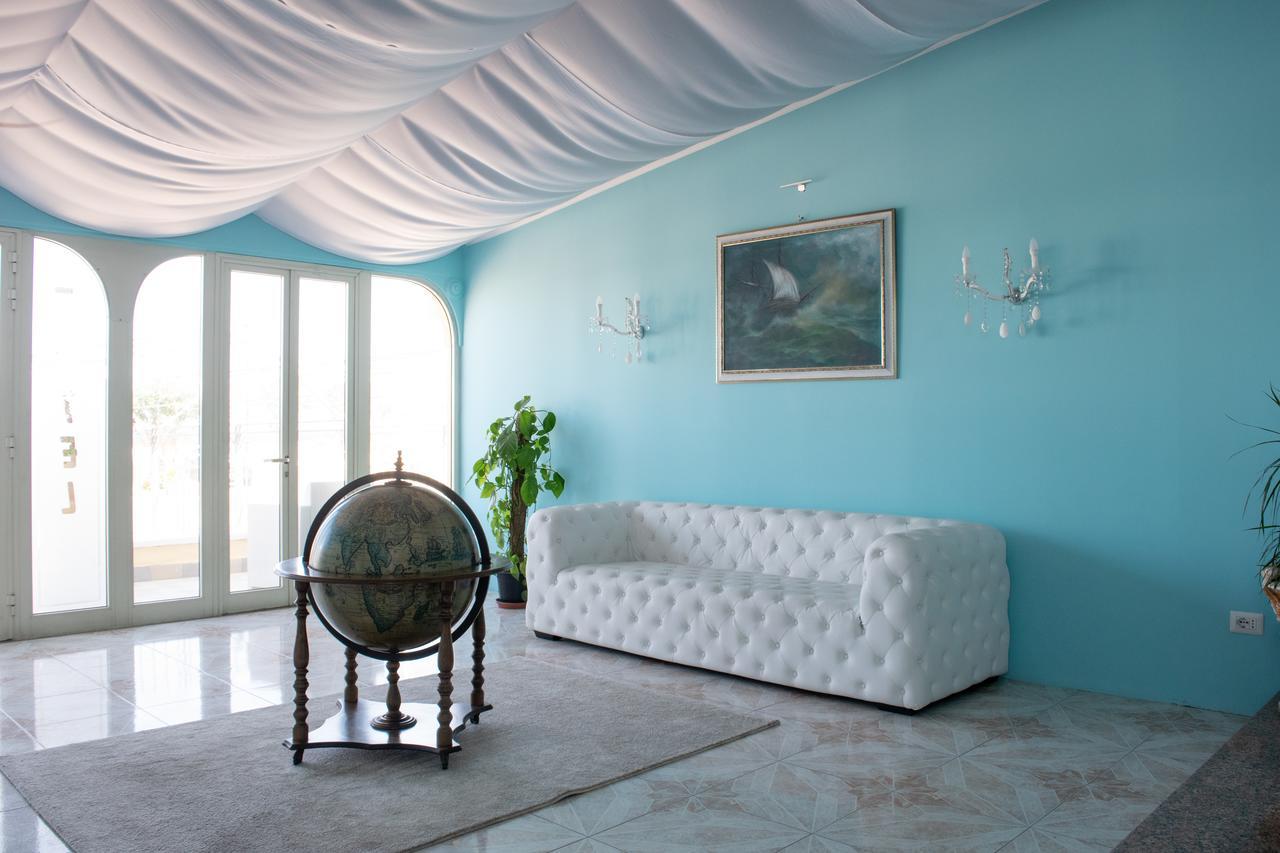 Hotel Porto Azzurro Giardini Naxos Eksteriør bilde