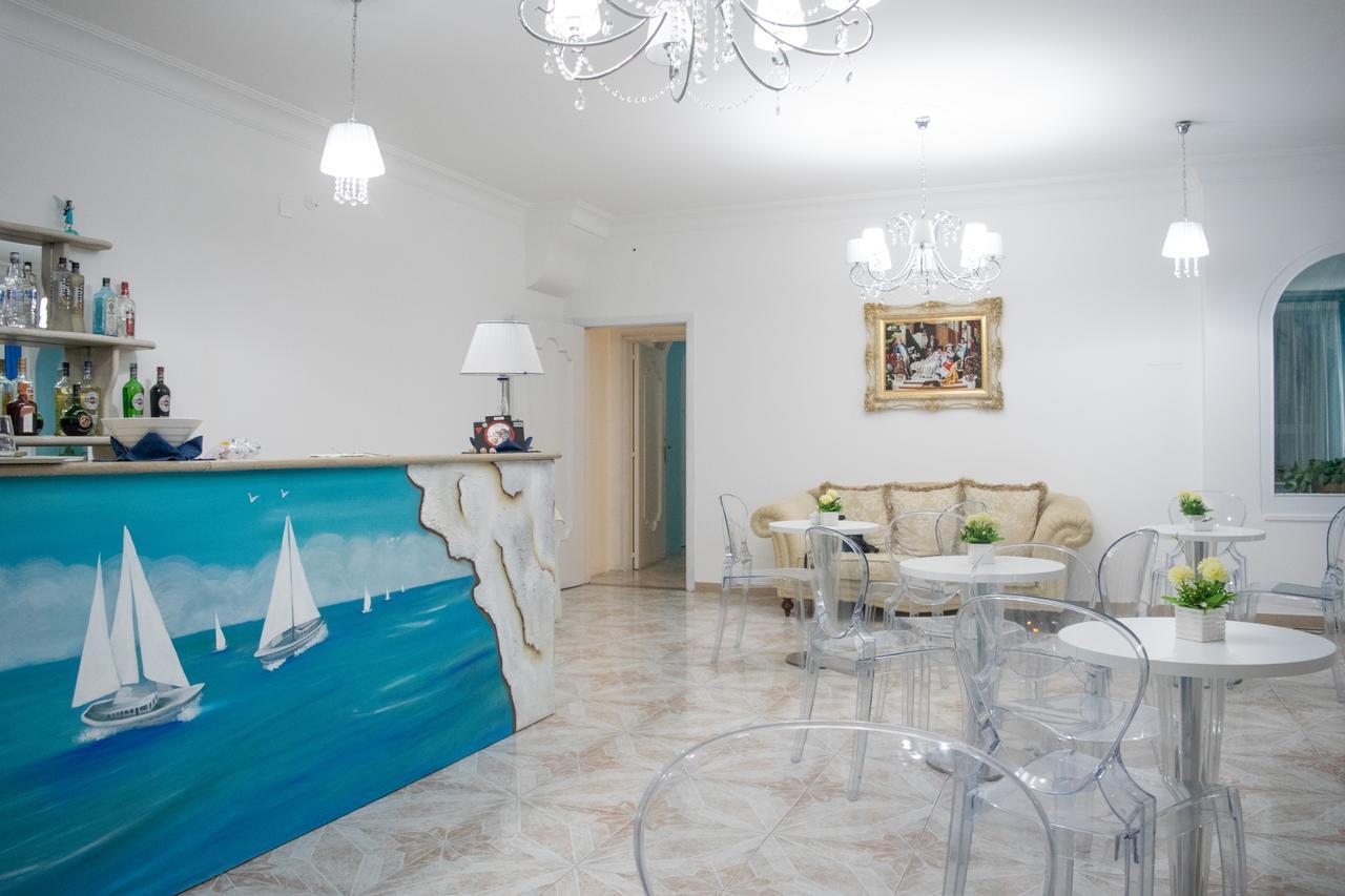 Hotel Porto Azzurro Giardini Naxos Eksteriør bilde